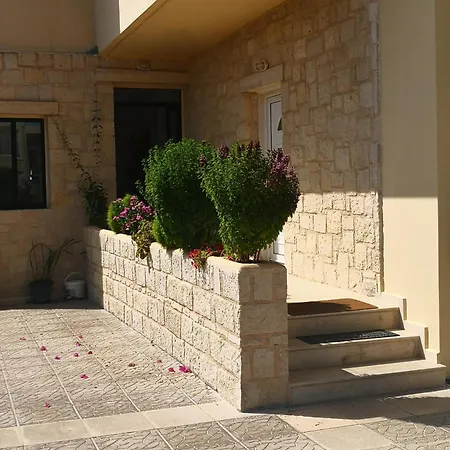 Apartment By The Sea